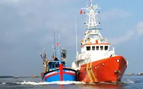 Cứu nạn khẩn cấp tàu cá hỏng máy tại khu vực biển phía Nam