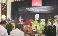 Đông đảo người dân đến viếng nguyên Thủ tướng Phan Văn Khải