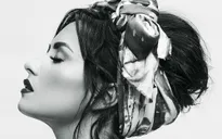 Demi Lovato từng tự sát khi 7 tuổi