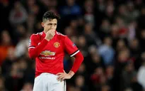"Biến" Man Utd: Sanchez thường ăn một mình tại căng tin