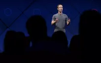 Facebook quay cuồng trong khủng hoảng: Mark Zuckerberg đang ở đâu?