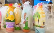 Chai nước đất nung đắt hàng do nắng nóng tại Ấn Độ