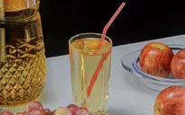 Các nhà khoa học cảnh báo tính nguy hiểm của đồ uống có đường