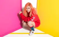 Orange tung MV 'Người lạ ơi' phiên bản không Karik