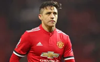 Ăn một mình, Alexis Sanchez tự cô lập mình với MU