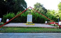 Chiêm ngưỡng tượng đài Hồ Chí Minh tại La Habana, Cuba