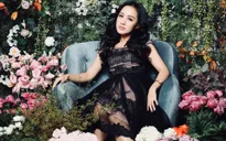BTV Hoài Anh ngọt ngào bên vườn hoa