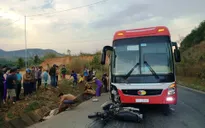 Kon Tum: Xe khách tông xe máy, 2 vợ chồng tử vong tại chỗ