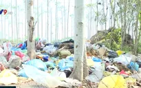 Người dân Vĩnh Long phản ánh công ty chôn lấp rác thải trái phép