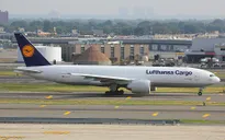 Cướp táo tợn 5 triệu USD tiền mặt trên máy bay của Lufthansa