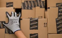 Amazon đang kiếm bộn tiền từ bán hàng ngoài nước Mỹ