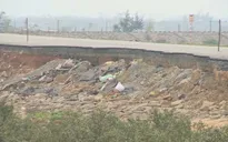 "Đường trăm tỷ" tại Hà Tĩnh bị sạt lở, dân kiến nghị nhưng chưa được xử lý