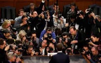 Bê bối Cambridge Analytica, Facebook đã mất đi ánh "hào quang"?