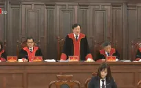 Hủy 5 bản án đã có hiệu lực pháp luật