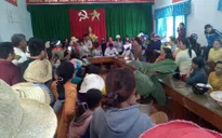 Khánh Hòa: Huyện Vạn Ninh lập tổ công tác kiểm tra danh sách nhận hỗ trợ sau bão số 12