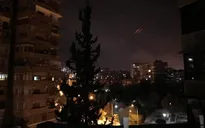 NÓNG: Syria đánh chặn tên lửa của Mỹ, Nga lên án vụ tấn công