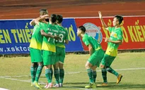 XSKT Cần Thơ 1-1 Than Quảng Ninh: Thanh Hiền nhận thẻ đỏ, Than Quảng Ninh vẫn giành 1 điểm trên sân khách