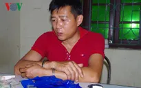 Thu giữ súng và kiếm trong nhà đối tượng vận chuyển 6.000 viên ma túy