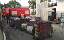 TP.HCM: Cháy cơ sở tái chế vải vụn