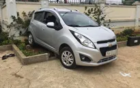 Sơn La: Giáo viên lùi ô tô bất cẩn khiến một học sinh thiệt mạng tại chỗ