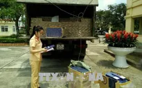 Phát hiện và bắt giữ ô tô vận chuyển gần 2.500 bao thuốc lá ngoại không rõ nguồn gốc