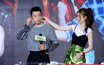 Giật mình với vòng eo con kiến của gái một con Angelababy