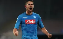 Sao Napoli "xát muối" Man Utd, bóng gió ưa thích Man City