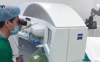Phẫu thuật mắt miễn phí cho chiến sĩ Hải quân