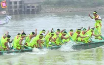 Rộn ràng lễ hội bơi chải Sông Lô trong dịp giỗ Tổ Hùng Vương