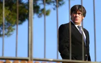 Tây Ban Nha tìm cách dẫn độ ông Puigdemont về nước với tội danh tham ô