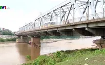 Vì sao cần sớm nâng cấp cầu Đuống?