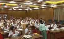 Lớp học dành cho người già ở Thái Lan