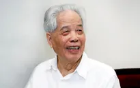 Nguyên Tổng Bí thư Đỗ Mười nhận Huy hiệu 80 năm tuổi Đảng