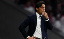 Sau chiến tích loại Man Utd, HLV Sevilla bị sa thải