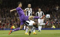 Chiellini tiết lộ bí quyết ngăn chặn Cristiano Ronaldo