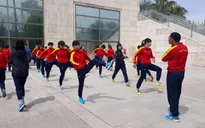 ĐT nữ Việt Nam tập nhẹ làm quen với khí hậu tại Jordan