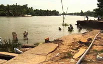 Sạt lở bờ sông nghiêm trọng tại Cần Thơ