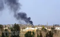 Sân bay quân sự ở miền Trung Syria bị không kích bằng tên lửa