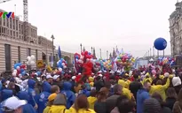 Hơn 120.000 người tham gia tuần hành ngày Quốc tế Lao động tại Moscow