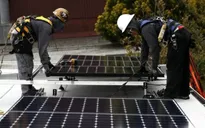 Bang California (Mỹ) yêu cầu xây nhà mới phải lắp tấm thu năng lượng mặt trời
