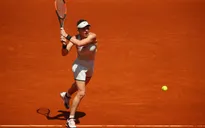 Madrid mở rộng 2018: Simona Halep trở thành nhà cựu vô địch, Sharapova dừng bước