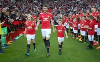 Lần cuối cùng của "chú ong thợ" Michael Carrick