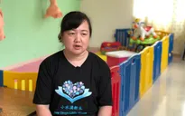 Trung Quốc: Người phụ nữ độc thân nuôi 2.000 trẻ mồ côi