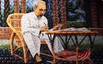 Tranh ghép tem về Bác Hồ