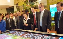 Đồng chí Nguyễn Thiện Nhân thăm nhà máy xử lý nước thải của Nga