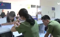 Tháo gỡ vướng mắc thủ tục xuất nhập cảnh