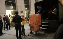 Cảnh sát Malaysia đếm 3 ngày chưa hết "núi tiền" trong nhà cựu Thủ tướng Najib Razak
