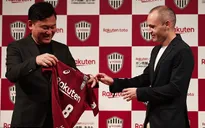 Andres Iniesta họp báo ra mắt CLB Vissel Kobe