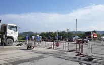 Tạm giam 3 tháng hai nhân viên gác chắn trong vụ lật tàu tại Thanh Hóa