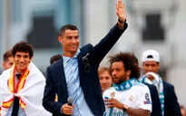 Ronaldo trình làng kiểu tóc mới trong ngày đăng quang của Real Madrid